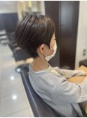 白髪ぼかしカラーとベリーショート