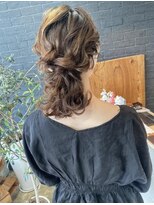 ニド(2do)&nbsp;結婚式お呼ばれダウンウェーブアレンジ