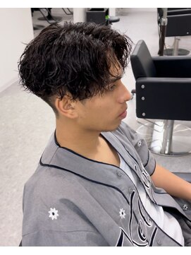 ブライト(BRIGHT) ツイストスパイラルパーマ