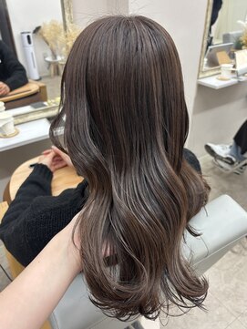 ソア 並木坂(Soa) 韓国風スタイル/レイヤーカット/髪質改善/透明感カラー/熊本