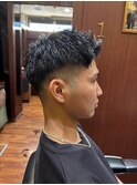 MEN'Sツーブロックフェードカットスタイルメンズバーバーカット