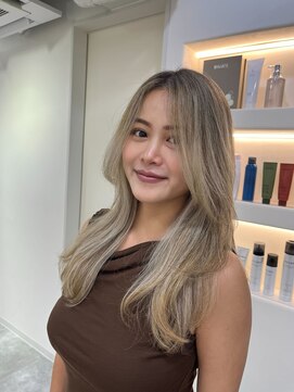 ボンズサロン 麻布十番 パティオ通り店(BONDZSALON) 外国人風ハイライト×バレイヤージュ【麻布十番駅/六本木駅】