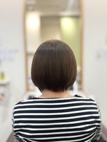 ヘアー グリーン(hair green)&nbsp;30代40代50代アシンメトリーショートスタイル