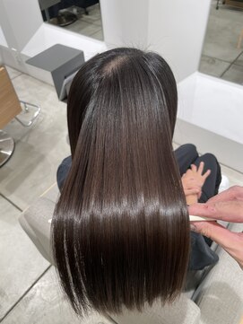 ステアケース 武蔵小杉店(stair:case) HEARTS美髪矯正ストレート【髪質改善】