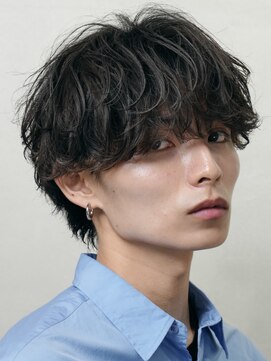 フィフス トウキョウ (fifth TOKYO) 渋谷シャドウパーマメンズカットセンターパートウルフマッシュ