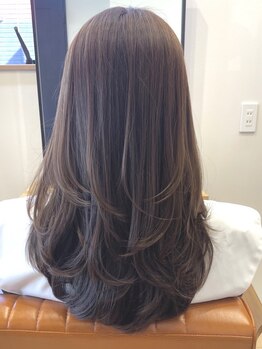 タト(tato)の写真/【守山】縮毛矯正or酸性ストレートをプロの目で判断して薬剤選定♪大人女性の美髪をサポートします!