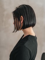 benji 横浜店【ベンジー】【3月28日オープン(予定)】 シンプルな前下がりボブ 3