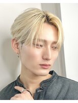 ポーチバイハニー オモテサンドウ(PORCH by HONEY omotesando) 横浜/ブリーチ/ナチュラルセンターパート/フェザーパーマ/韓国