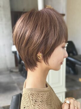 ザ シー 海老名(The C) 20代30代40代50代ナチュラル大人可愛いレイヤーショートボブ
