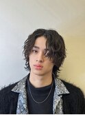 センターパートウルフ 波巻きパーマ