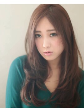 エイミーバイアフロートザガーデン 浦和店(amie by afloat the garden) 大人かわいいワンカールロング◎フェミニン 斜めバング