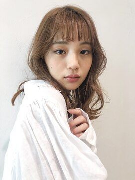 アイティー バイ アルバム 中野店(IT by ALBUM) 透明感ミルクティーベージュミディアム_ホワイトアッシュ_28003