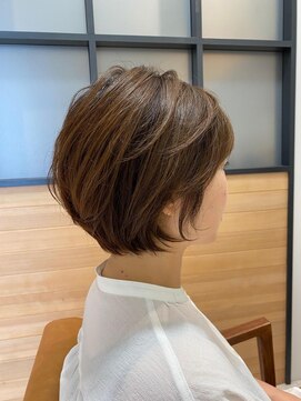 スーリール 今宿店(Sourire) 丸みショート