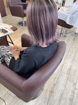 ヘアー アトリエ アンジー(Hair Atelier Angee)&nbsp;ラベンダーグレージュのバレイヤージュカラー