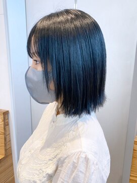 アイティー バイ アルバム 浦和店(IT by ALBUM) ブルーブラック_外ハネボブセクションカラー_ba361321