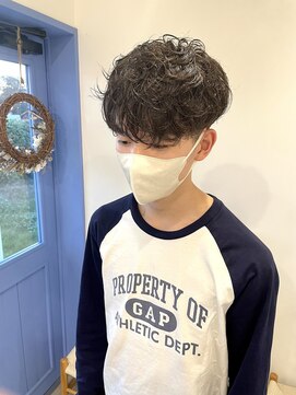 ジジ フィーカ 佐野(Gigi fika) 無造作パーマ