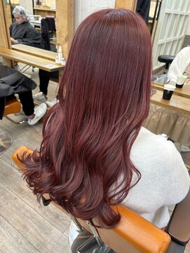 ナンバー ブラオ 名古屋栄(N° blao) チェリーブラウン レッドブラウン レイヤーカット