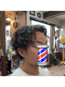 バーバー アミティ プール オム(BAR BER amity POUR HOMME) ツイストスパイラルパーマ