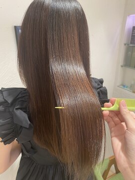 エクリ シセイドウ 麻布十番店(equri×SHISEIDO) 【麻布十番】酸熱トリートメント