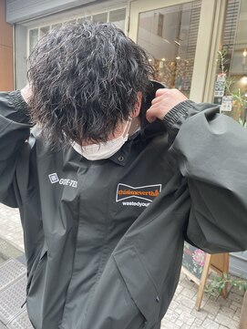 テトラ バイ ネオリーブ 横浜西口店(tetra by neolive) 横浜★ツイストスパイラルパーマ