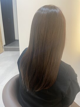 アトレ 南堀江店(attrait) ブラウンまとまり大人可愛いストレート