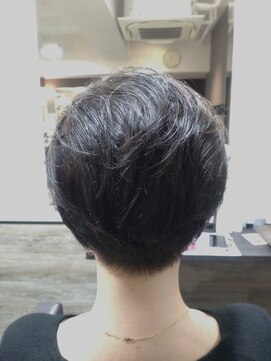 ダンディゾン ブルー 神楽坂(Dans Dix ans bleu) 大人のハンサムショート