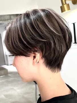 アイズ(I's) ハンサムマッシュ×アンブレラ×ハイライト×大人ショート