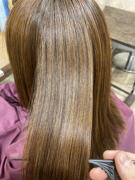 ユーリカ リチェルコ 四天王寺前夕陽ケ丘店 髪質改善カラー/ベージュ