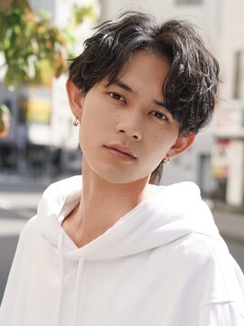 リップス 立川(LIPPS) LIPPS立川 ツイストスパイラルセンターパート黒髪