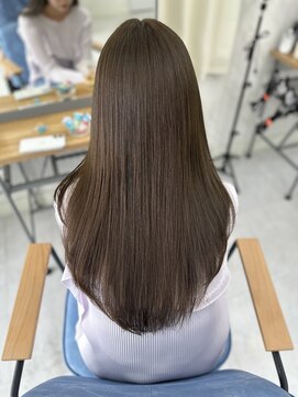 エミン(emyn) オリーブベージュ【美髪革命】艶髪/髪質改善/縮毛矯正/代々木