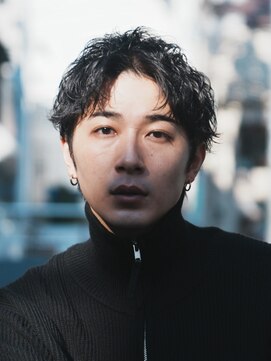 レタッチ バイ フィフス 銀座(RETOUCH by fifth) 新橋ルーズショートルーズパーマスパイキーショート刈り上げ銀座