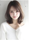フェイスフレーミングくびれヘア デザインカラー