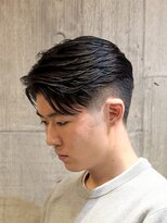 ビンゴ(BINGO) 2534_黒髪毛流れマッシュテーパーフェードシャドウパーマ