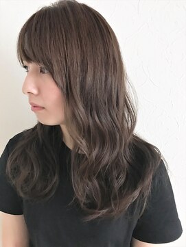 ビーハイブルタ(BeeHIVE Rta) オフィスでも大丈夫なアッシュカラー