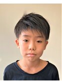 キッズヘアー　ツーブロック