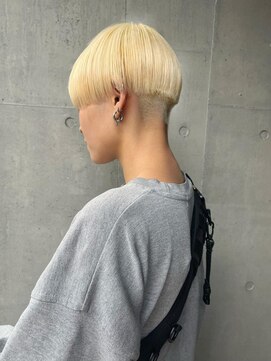 アルカナ 明治神宮前原宿(ARCANA) 斜めバンググレージュカラーデザインカラー　シルキーベージュ