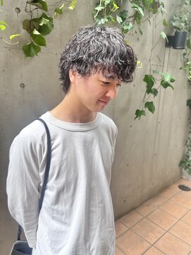 ジェノ(JENO by apish) メンズの波巻きパーマ！