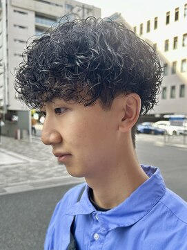 オーガニック アトリエ 大宮(organic+atelier) 無造作波巻きツイストスパイラルパーマツーブロックメンズ