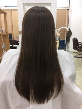 レオ 幸手(Leo) ブルーシルバーアッシュブルージュ透明感グラデーションカラー