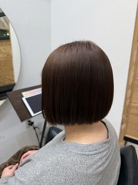 エヌ 北千住(N) 顎ラインボブにマロンベージュ