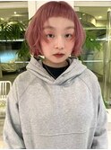 切りっぱなしボブピンクレイヤーボブ顔まわりレイヤー