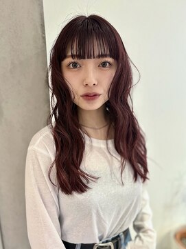 ヨーク(YOKE) 【YOKE】ワインレッドチェリーレッド暖色パーマ風ワイドバング