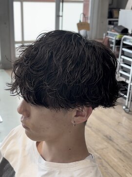 フィフス(fifth) fifth原宿波巻きパーマメンズカットラウンドマッシュメンズ30代