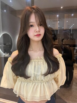 ジーナ 福岡天神(Zina) 韓国風/顔周りカット/レイヤーカット