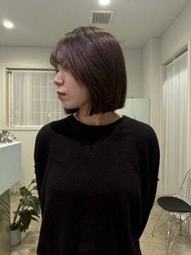 ダイアモンドリリーキートス(Diamond Lily kiitos) 着物ヘア/ダークアッシュ/ミディアムレイヤーカット/一宮