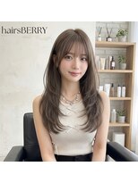 ベリー 小郡店(BERRY) 韓国風レイヤーカット透明感グレージュ魅せる大人可愛いセミディ