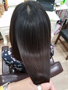 ルーミールーム(RoomieRoom) 【髪質改善サロン】テクスチャーコントロールで髪を「調整」