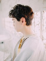 キリカ 中野(KIRIKA)&nbsp;スキンフェード/コンマヘア/アップバング/ツーブロックマッシュ