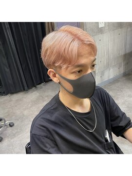 インク 渋谷(INK.) 韓国風センターパートマッシュ×ペールピンク