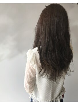 アリーズ シブヤ(ALLYS shibuya) グレージュ　ハイライト　無造作ヘア